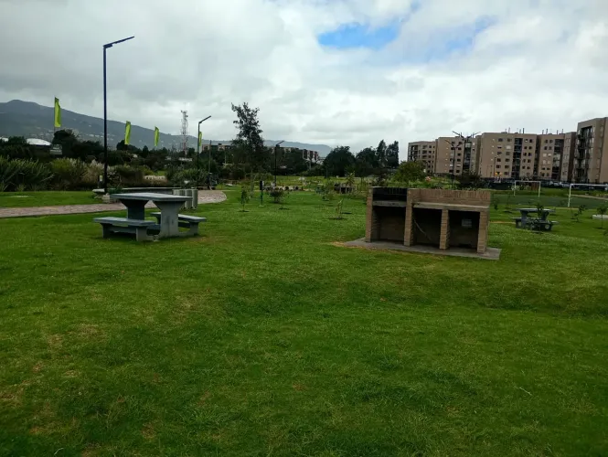 Apartamento de 2 alcobas en venta en El Misterio, Cajicá, 54 m² · foto 21 de 24