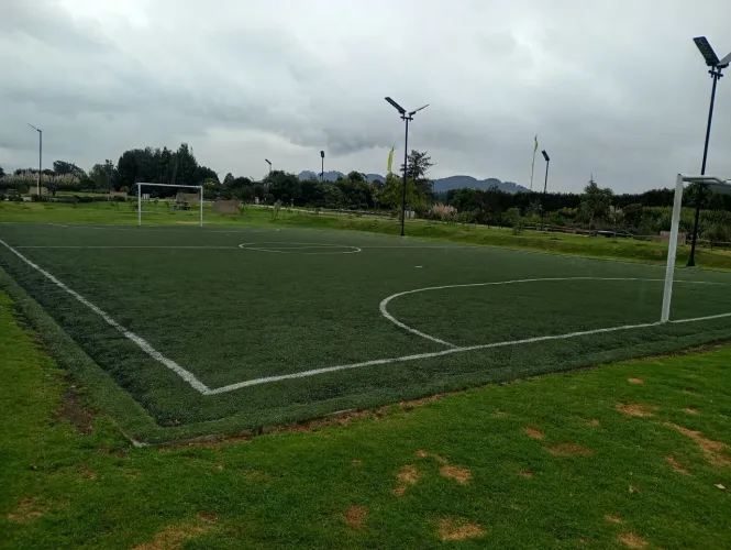 Apartamento de 2 alcobas en venta en El Misterio, Cajicá, 54 m² · foto 23 de 24