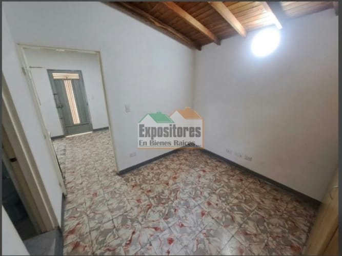Apartaestudio en arriendo en Zona Industrial No. 1, Itagüí, 35 m² · foto 1 de 6
