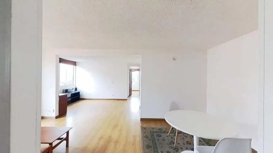 Apartamento de 2 alcobas en venta en Engativá, Bogotá, 65 m² · foto 10 de 24