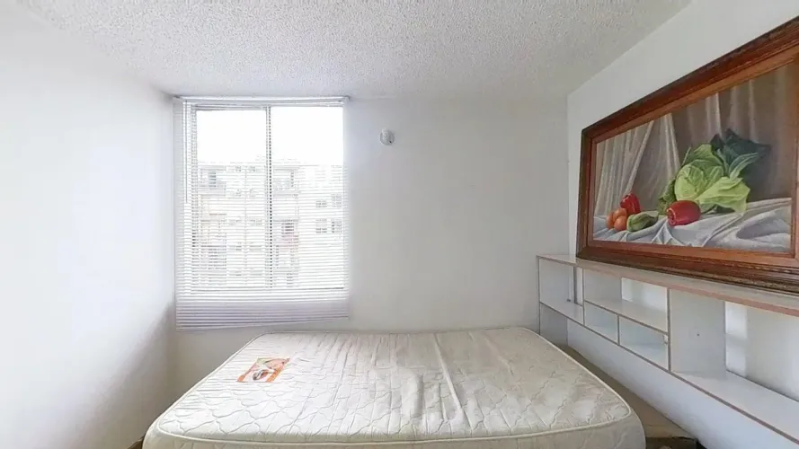 Apartamento de 2 alcobas en venta en Engativá, Bogotá, 65 m² · foto 11 de 24