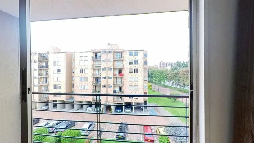 Apartamento de 2 alcobas en venta en Engativá, Bogotá, 65 m² · foto 15 de 24