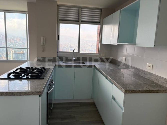 Apartamento de 2 alcobas en venta en Alejandria, Medellín, 74 m² · foto 3 de 21