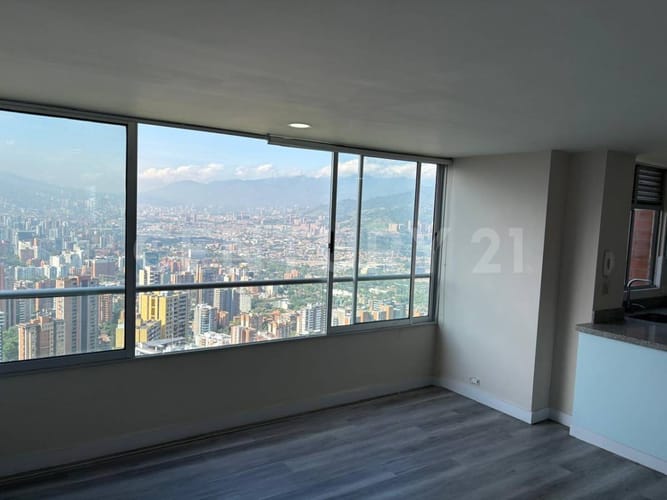 Apartamento de 2 alcobas en venta en Alejandria, Medellín, 74 m² · foto 8 de 21