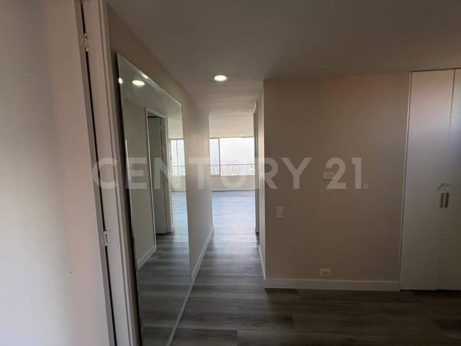 Apartamento de 2 alcobas en venta en Alejandria, Medellín, 74 m² · foto 16 de 21