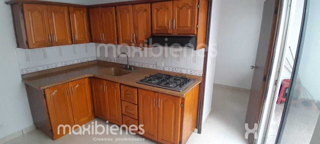 Apartamento de 4 alcobas en venta en Suramérica, La Estrella, 155 m² · foto 5 de 18