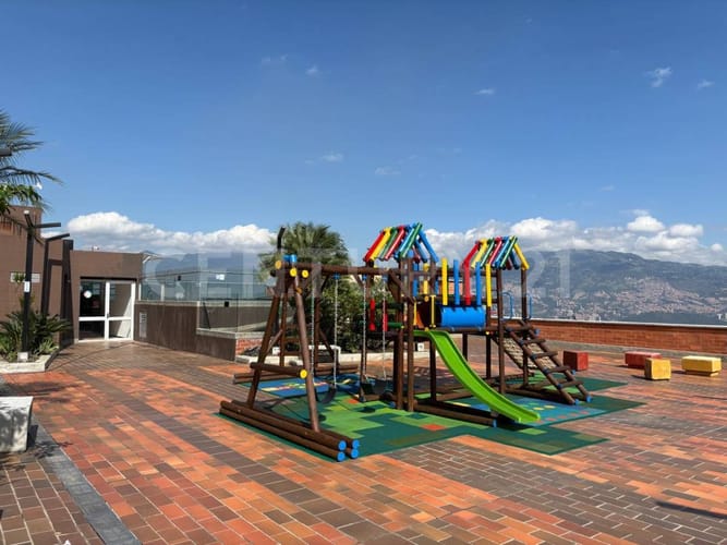 Apartamento de 2 alcobas en venta en Alejandria, Medellín, 74 m² · foto 21 de 21