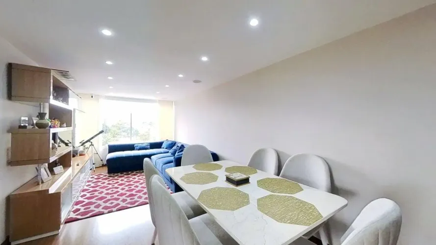 Apartamento de 3 alcobas en venta en La Chucua, Bogotá, 73 m² · foto 2 de 19