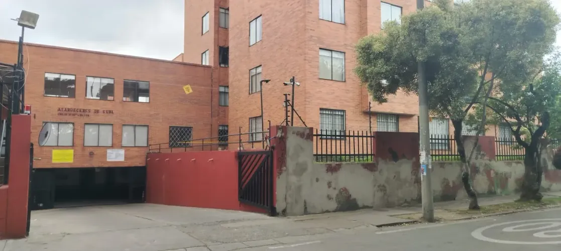 Apartamento de 4 alcobas en venta en Las Flores, Bogotá, 90 m² · foto 22 de 24