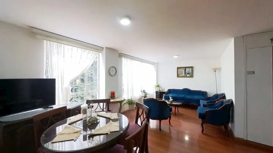 Apartamento de 2 alcobas en venta en Portales Del Monte, Bogotá, 80 m² · foto 2 de 19
