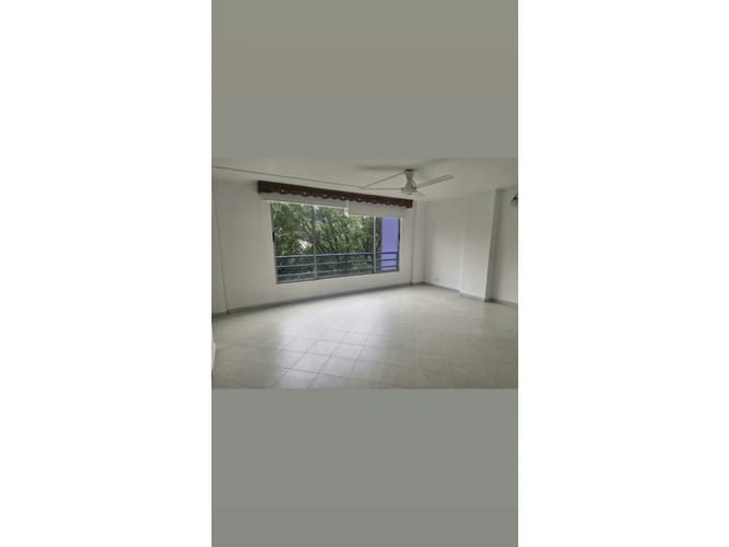 Apartamento de 3 alcobas en venta en Bosques De Zuñiga, Medellín, 100 m² · foto 2 de 8