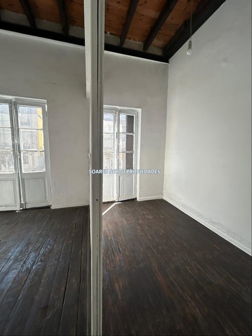 Alquiler Casa de Altos 2 Dormitorios con Balcón – Ciudad Vieja (AS) · Foto 8