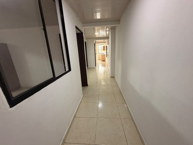 Apartamento de 2 alcobas en arriendo en Andalucia, Medellín, 80 m² · foto 6 de 11