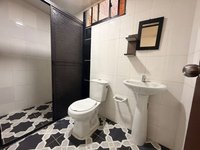Apartamento de 2 alcobas en arriendo en Andalucia, Medellín, 80 m² · foto 9 de 11