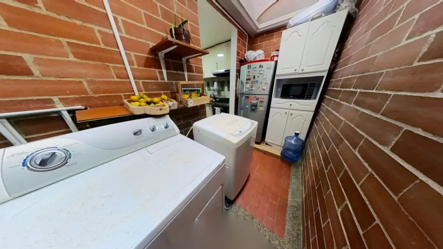 Apartamento de 3 alcobas en venta en San Cipriano, Bogotá, 63 m² · foto 6 de 21