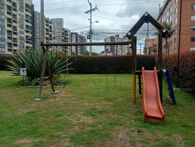 Apartamento de 3 alcobas en venta en San Cipriano, Bogotá, 63 m² · foto 17 de 21