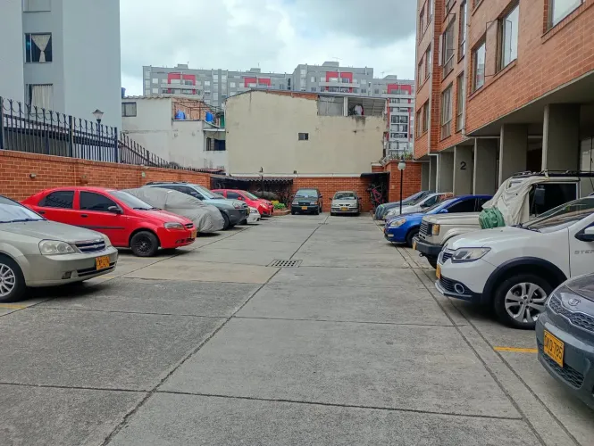 Apartamento de 3 alcobas en venta en San Cipriano, Bogotá, 63 m² · foto 20 de 21