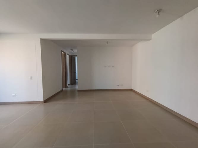 Apartamento de 3 alcobas en arriendo en Loma De La Doctora, Sabaneta, 80 m² · foto 5 de 16