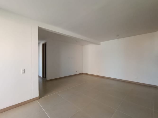 Apartamento de 3 alcobas en arriendo en Loma De La Doctora, Sabaneta, 80 m² · foto 6 de 16