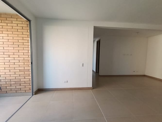 Apartamento de 3 alcobas en arriendo en Loma De La Doctora, Sabaneta, 80 m² · foto 11 de 16