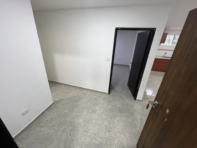 Apartaestudio en arriendo en Popular, Cali, 60 m² · foto 4 de 17