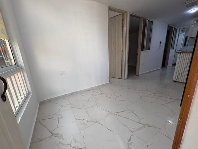 Apartamento de 3 alcobas en arriendo en Puerto Madero, Girón, 60 m² · foto 2 de 21