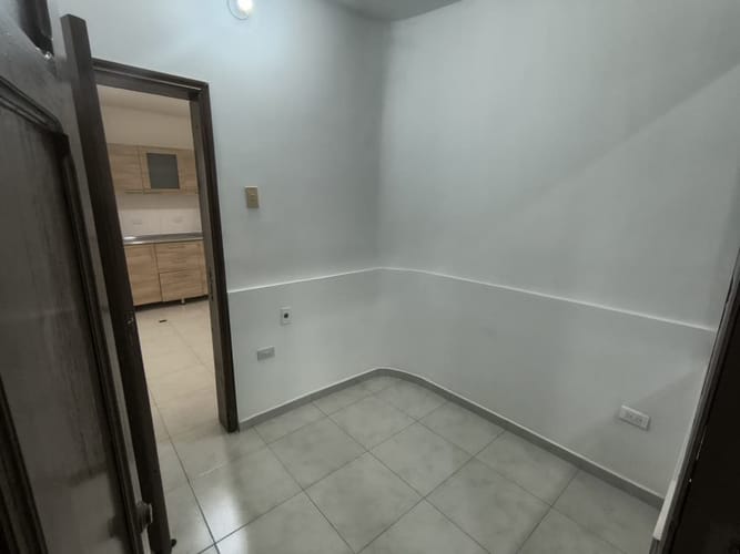 Apartamento de 1 alcoba en arriendo en La Macarena, Bogotá, 74 m² · foto 10 de 15