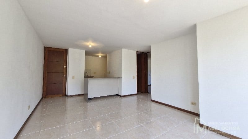 Apartamento de 2 alcobas en arriendo en Loma El Atravesado, Envigado, 80 m² · foto 2 de 17