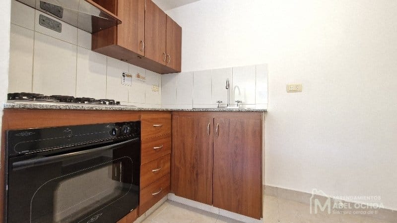 Apartamento de 2 alcobas en arriendo en Loma El Atravesado, Envigado, 80 m² · foto 5 de 17