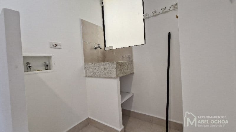 Apartamento de 2 alcobas en arriendo en Loma El Atravesado, Envigado, 80 m² · foto 6 de 17