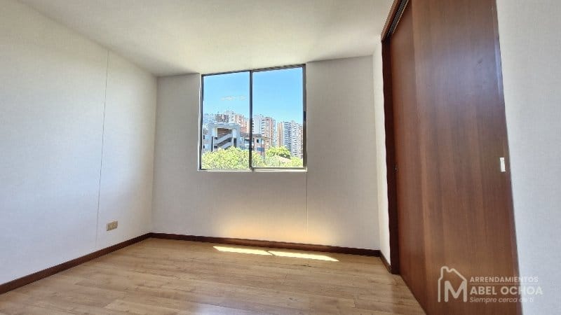Apartamento de 2 alcobas en arriendo en Loma El Atravesado, Envigado, 80 m² · foto 7 de 17