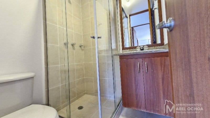 Apartamento de 2 alcobas en arriendo en Loma El Atravesado, Envigado, 80 m² · foto 8 de 17
