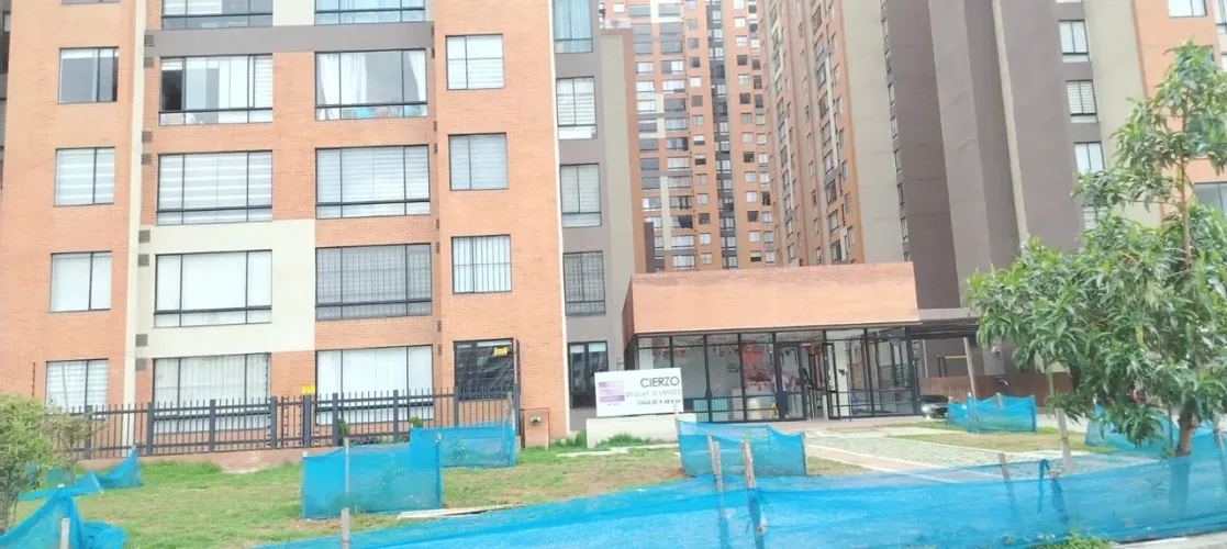 Apartamento de 2 alcobas en venta en Montevideo, Bogotá, 43 m² · foto 13 de 24