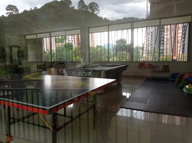 Apartamento de 2 alcobas en venta en Monteazul, Sabaneta, 68 m² · foto 23 de 24