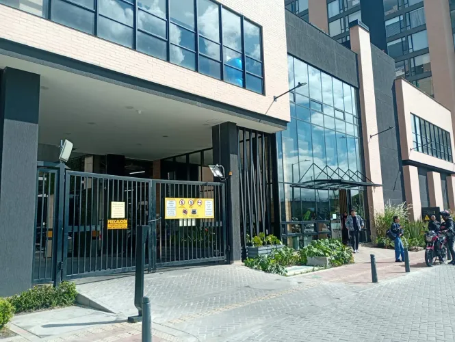 Apartamento de 1 alcoba en venta en Engativá, Bogotá, 29 m² · foto 12 de 19