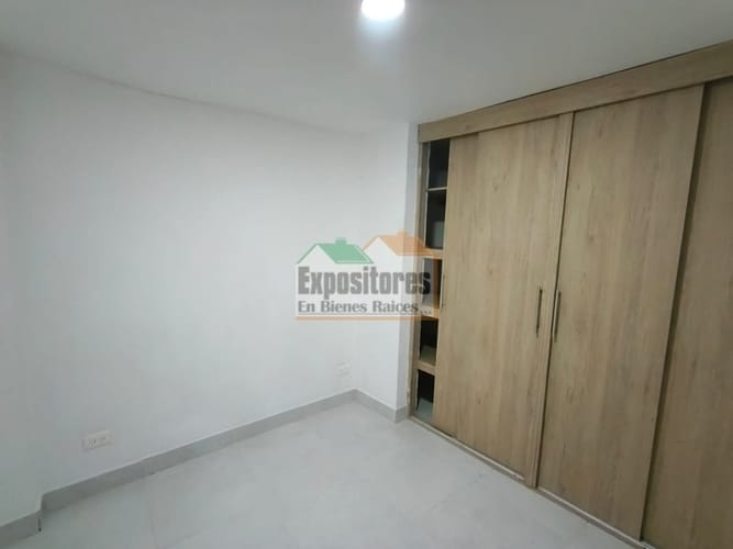 Apartamento de 3 alcobas en arriendo en San Lucas, Medellín, 61 m² · foto 7 de 16