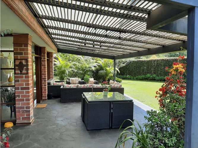Casa de 3 alcobas en arriendo en Llano Grande, Rionegro, 390 m² · foto 4 de 14