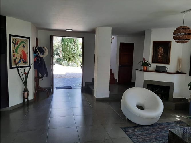 Casa de 3 alcobas en arriendo en Llano Grande, Rionegro, 390 m² · foto 8 de 14