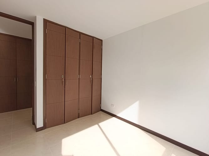 Apartamento de 3 alcobas en arriendo en Cumbres, Envigado, 120 m² · foto 6 de 11