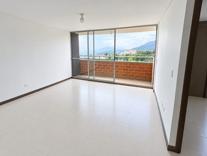 Apartamento de 2 alcobas en arriendo en La Ferreira, La Estrella, 70 m² · foto 4 de 15