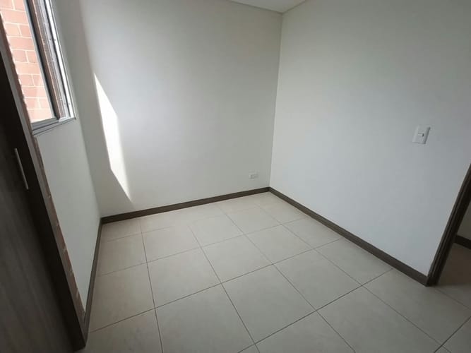 Apartamento de 2 alcobas en arriendo en La Ferreira, La Estrella, 70 m² · foto 9 de 15