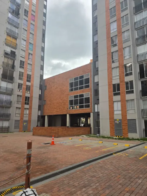 Apartamento de 2 alcobas en venta en Fontibon, Bogotá, 43 m² · foto 17 de 20