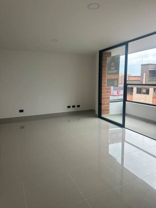 Apartamento de 3 alcobas en arriendo en Calasanz, Medellín, 85 m² · foto 1 de 24