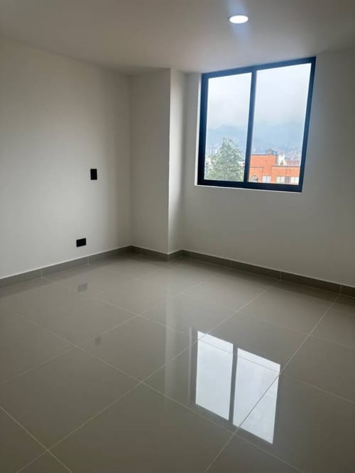 Apartamento de 3 alcobas en arriendo en Calasanz, Medellín, 85 m² · foto 4 de 24