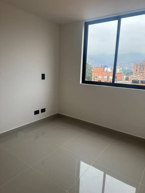 Apartamento de 3 alcobas en arriendo en Calasanz, Medellín, 85 m² · foto 6 de 24