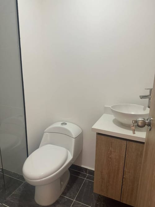 Apartamento de 3 alcobas en arriendo en Calasanz, Medellín, 85 m² · foto 16 de 24
