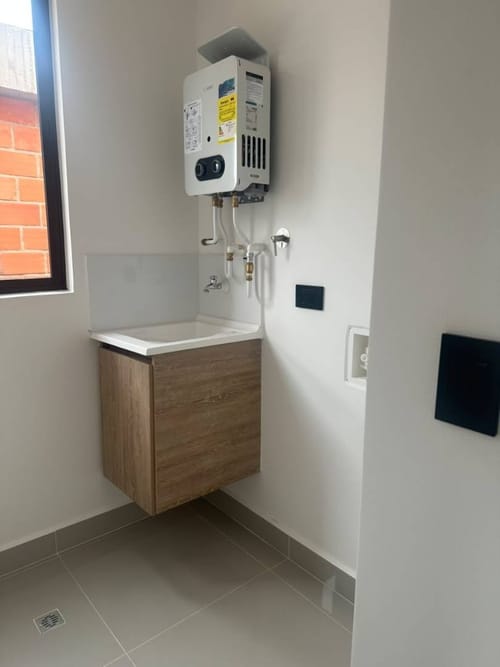 Apartamento de 3 alcobas en arriendo en Calasanz, Medellín, 85 m² · foto 24 de 24