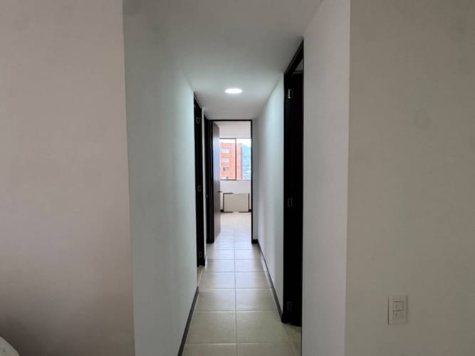 Apartamento de 3 alcobas en arriendo en Vía Las Palmas, Medellín, 70 m² · foto 9 de 24