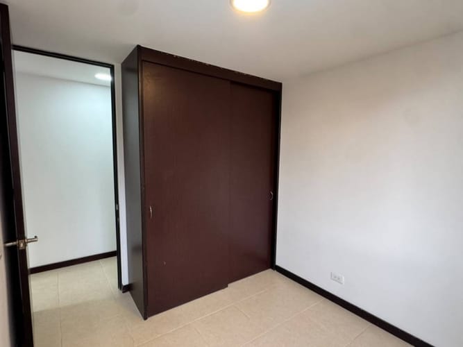 Apartamento de 3 alcobas en arriendo en Vía Las Palmas, Medellín, 70 m² · foto 14 de 24