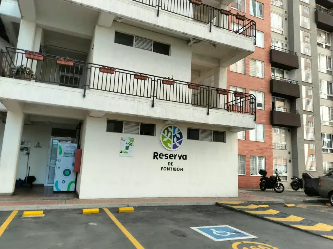 Apartamento de 3 alcobas en venta en Fontibon, Bogotá, 47 m² · foto 19 de 24